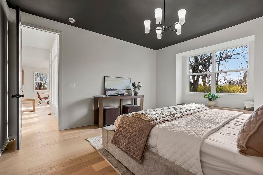 18221 W 168th Terrace Property Photo 16