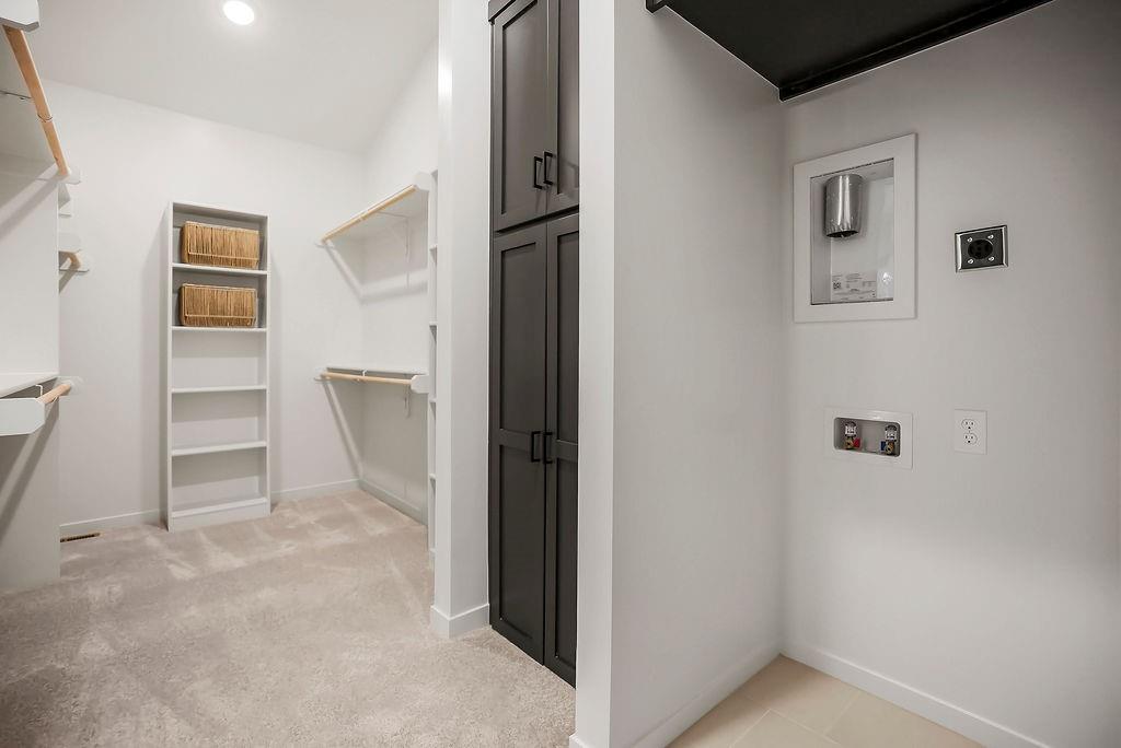 18221 W 168th Terrace Property Photo 20