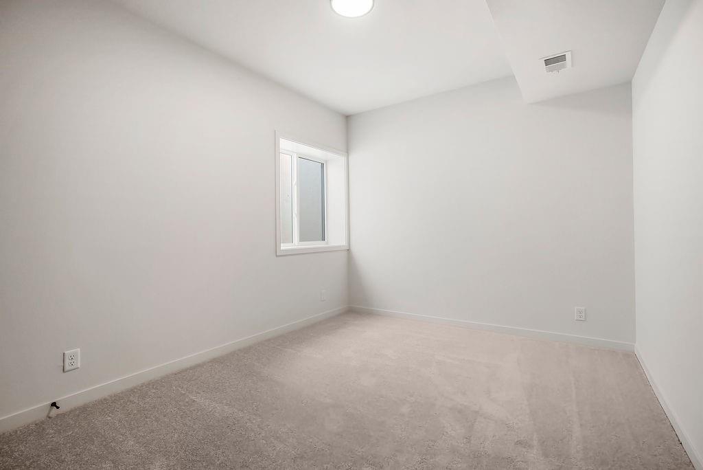 18221 W 168th Terrace Property Photo 30