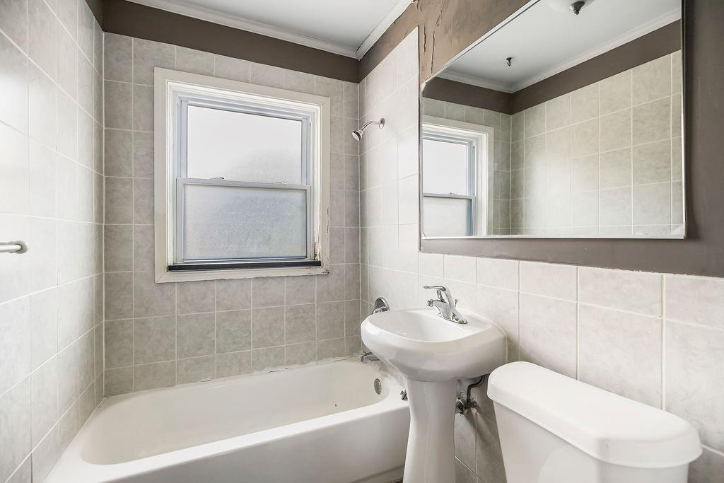 210 E Emanuel Cleaver #3e Boulevard Property Photo 6