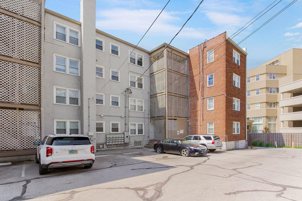 210 E Emanuel Cleaver #3e Boulevard Property Photo 21