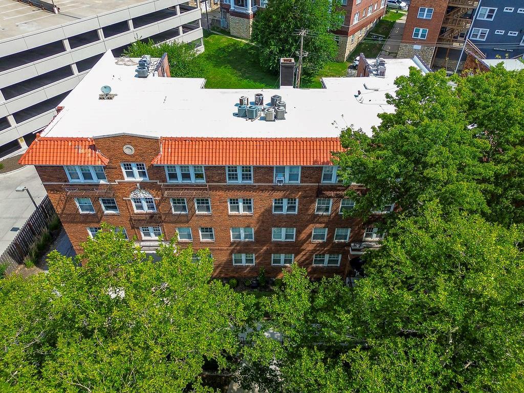 210 E Emanuel Cleaver #3e Boulevard Property Photo 30