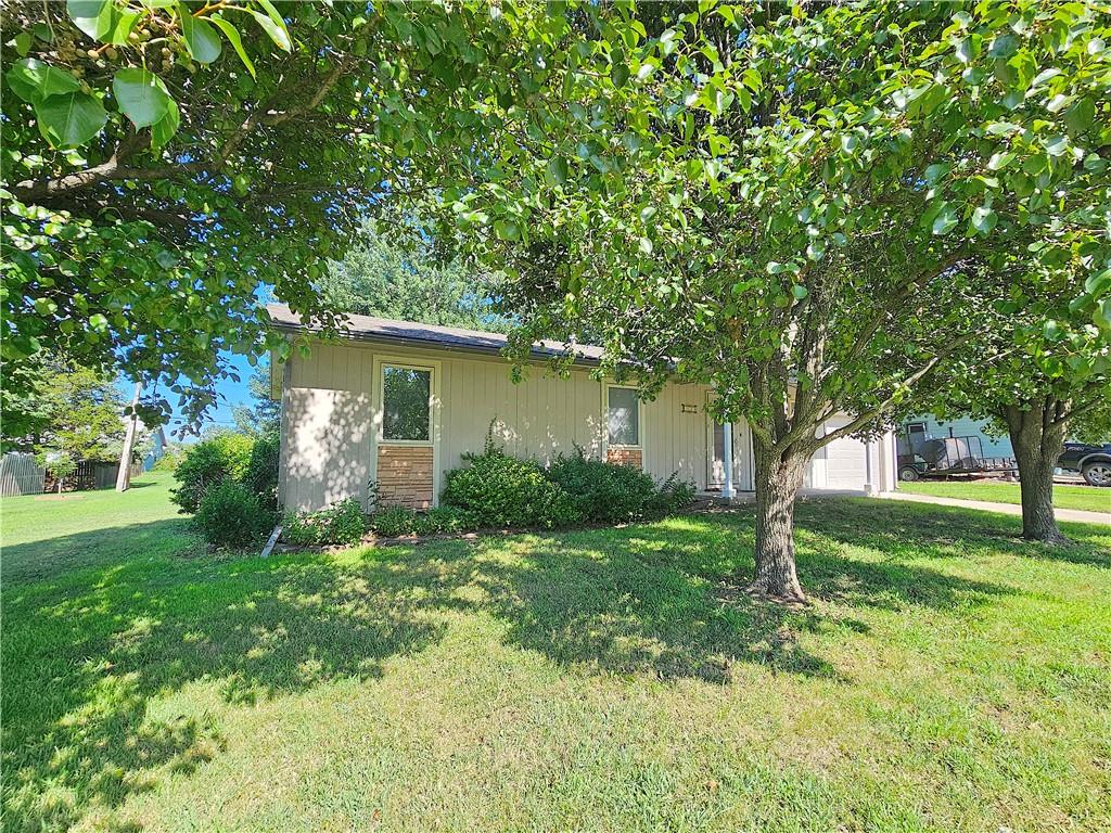414 N Ash Street Property Photo 1