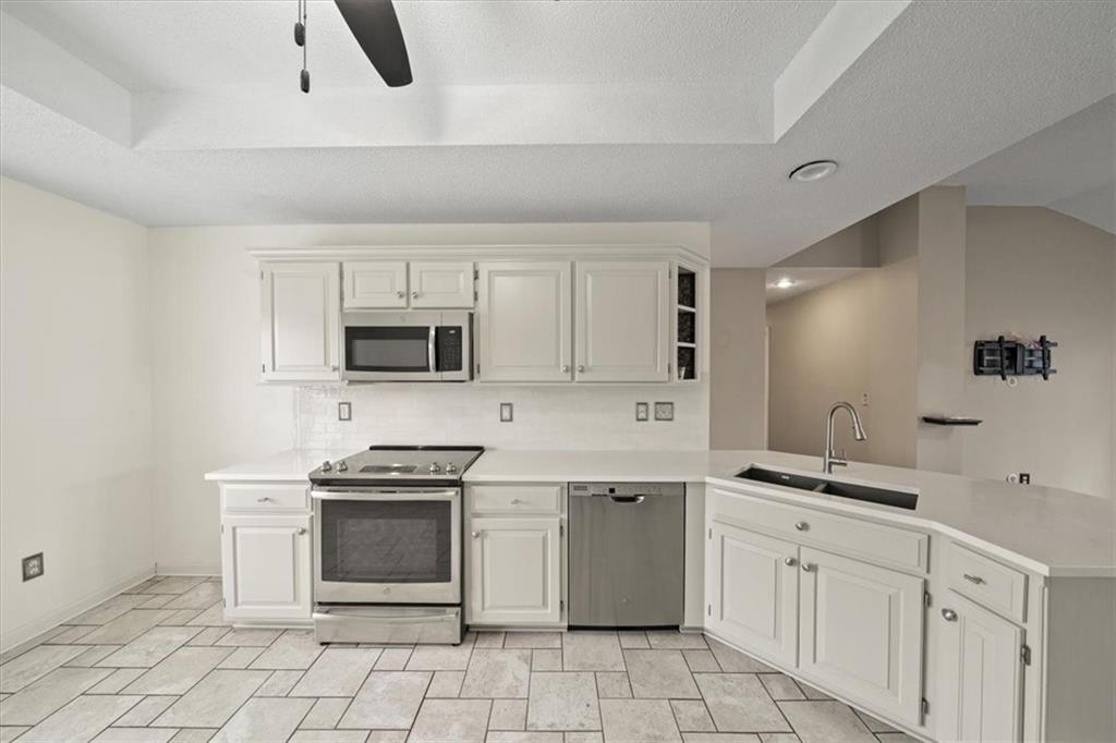 747 E 124th Street Property Photo 16