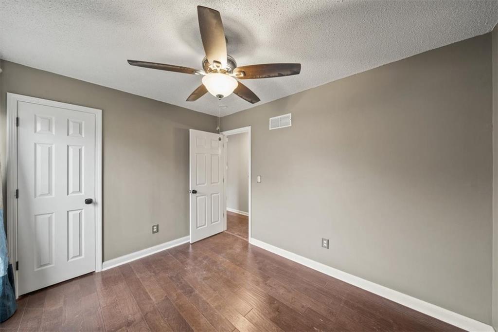 747 E 124th Street Property Photo 20