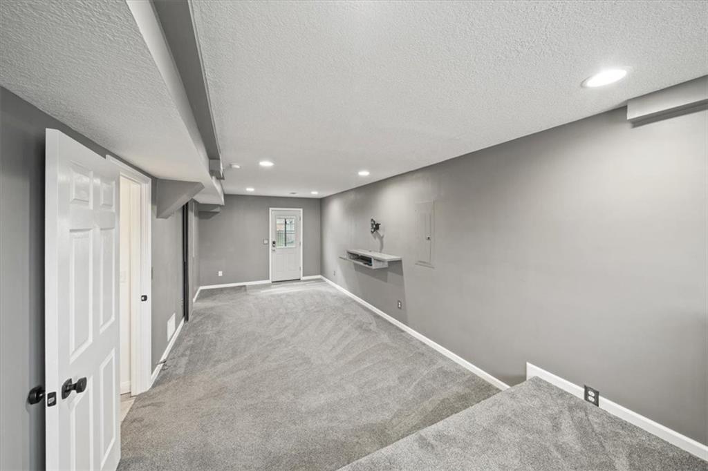 747 E 124th Street Property Photo 29