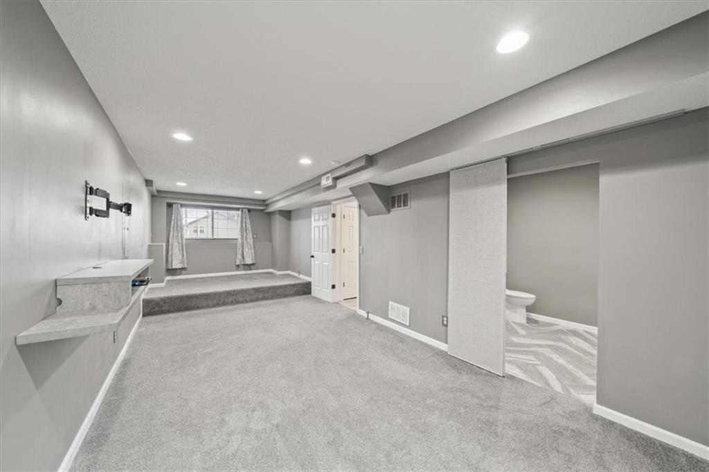 747 E 124th Street Property Photo 30