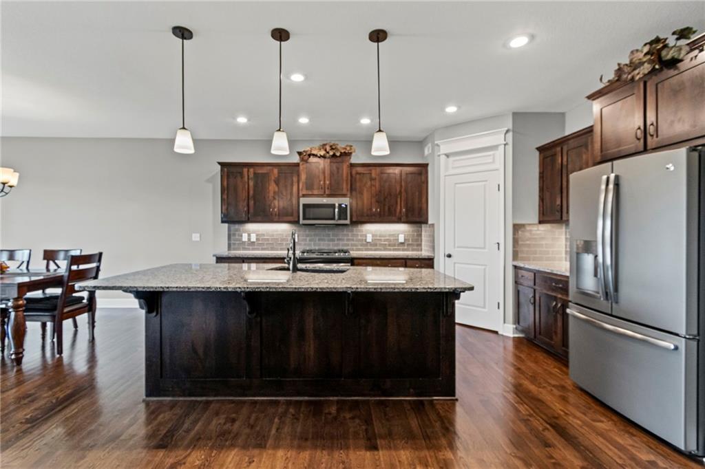 2010 Ne 114th Terrace Property Photo 7