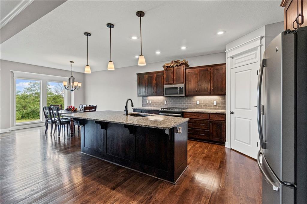 2010 Ne 114th Terrace Property Photo 11