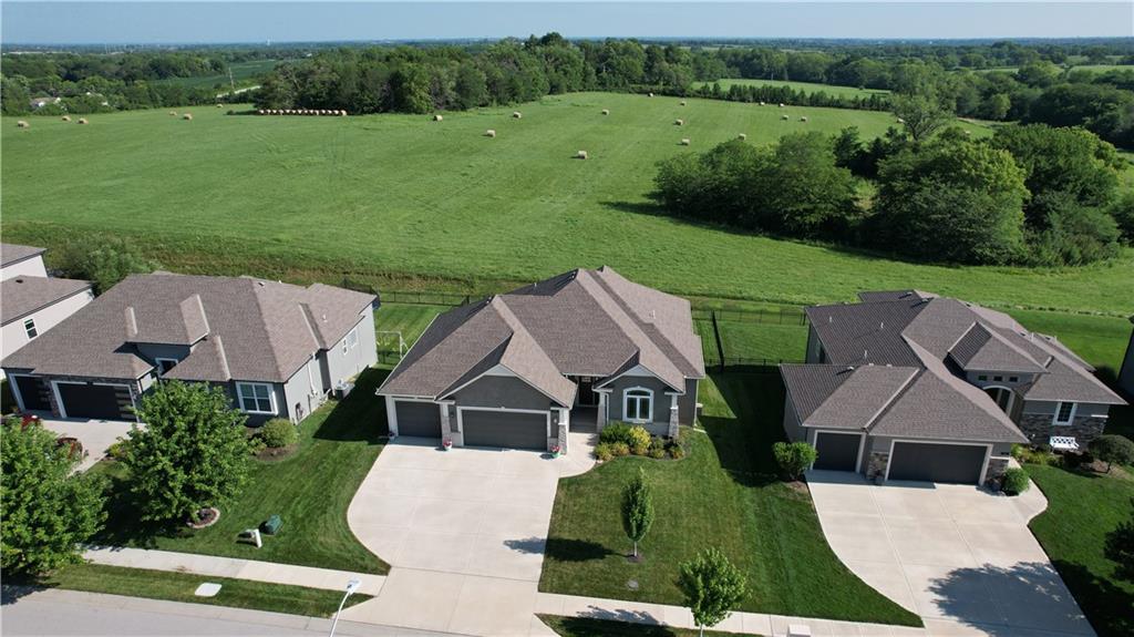 2010 Ne 114th Terrace Property Photo 49