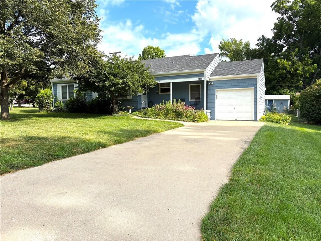 7336 W 74th Terrace Property Photo 1
