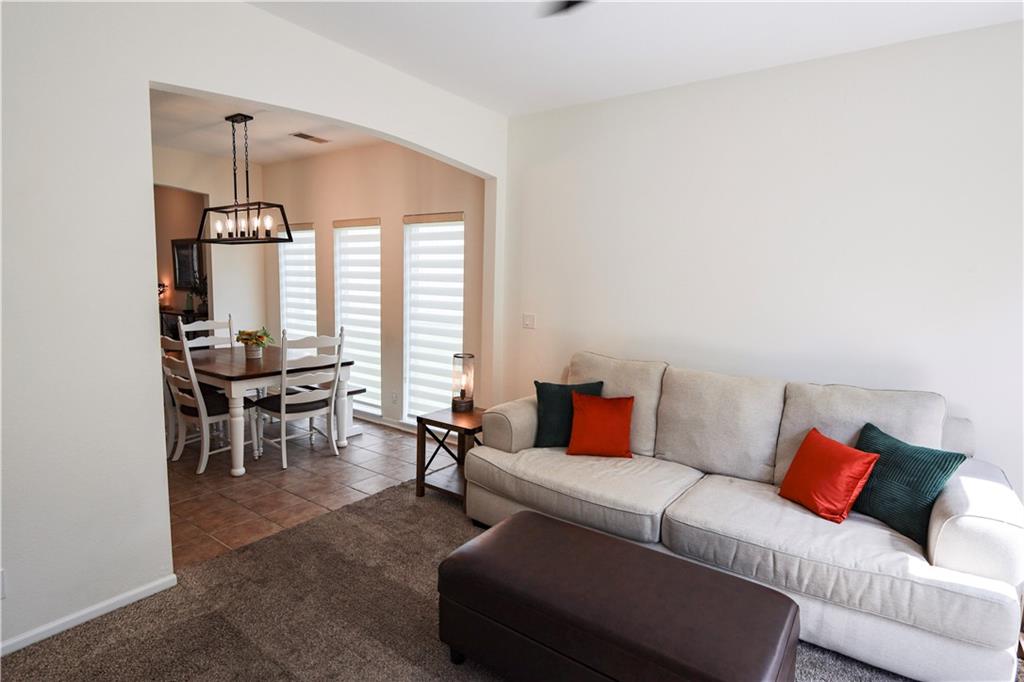 630 Sw Shadow Glen Court Property Photo 14