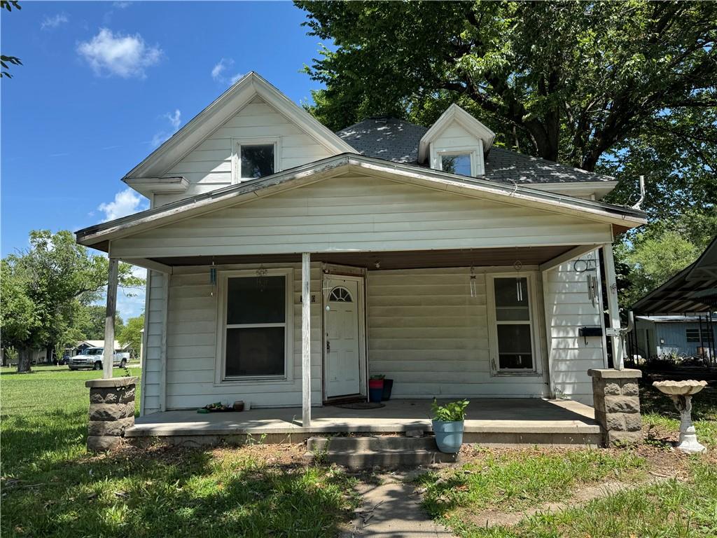 710 E Lincoln Street Property Photo 1