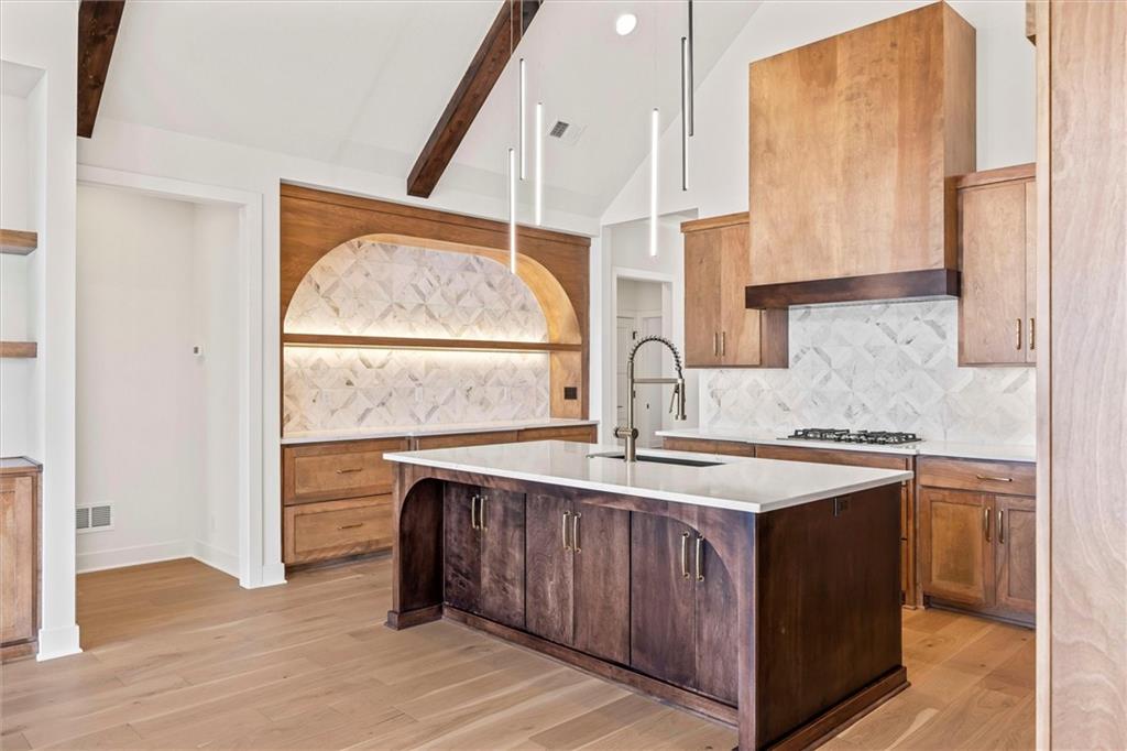 1319 Granton Lane Property Photo 9