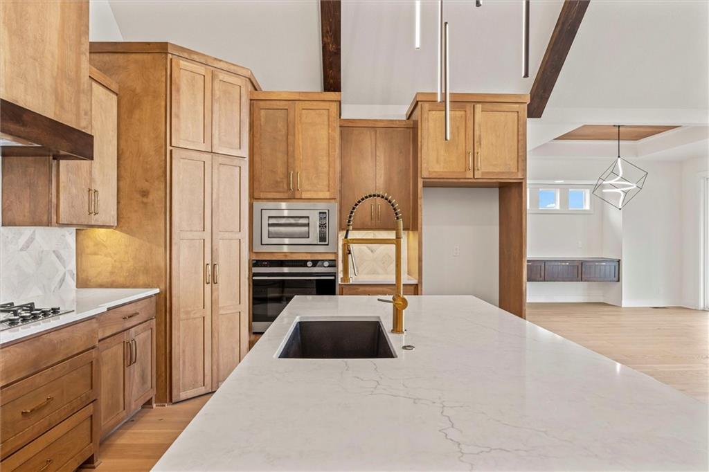 1319 Granton Lane Property Photo 10