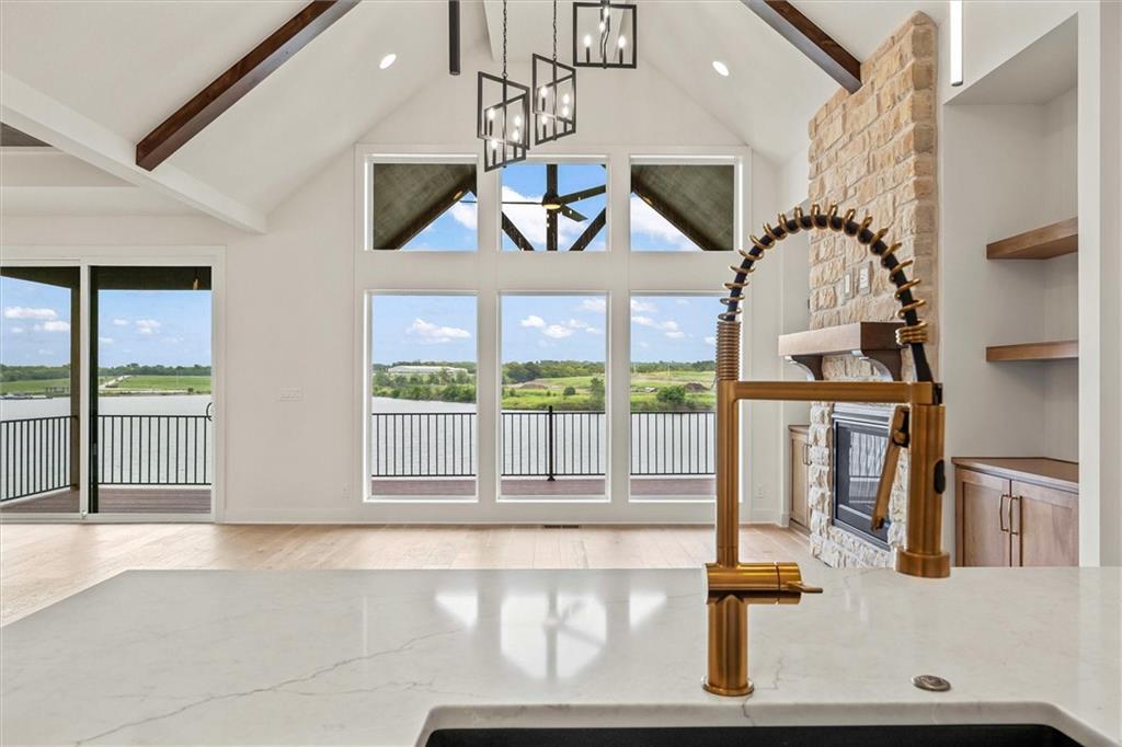 1319 Granton Lane Property Photo 12