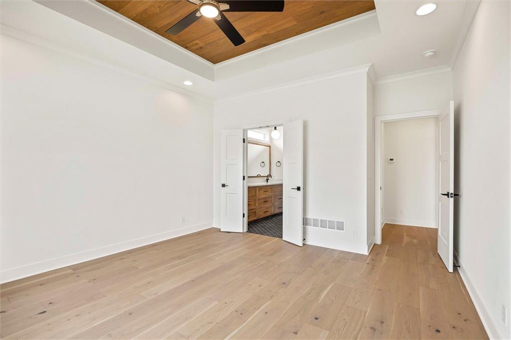 1319 Granton Lane Property Photo 20