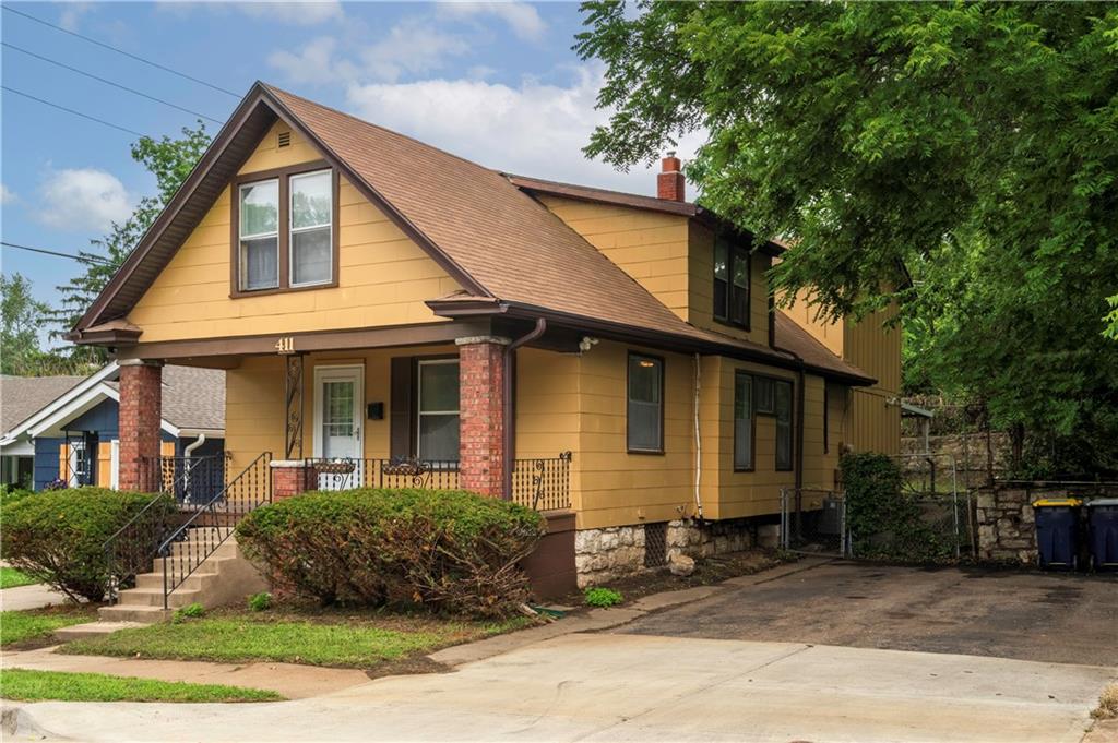 411 N Kensington Avenue Property Photo 1