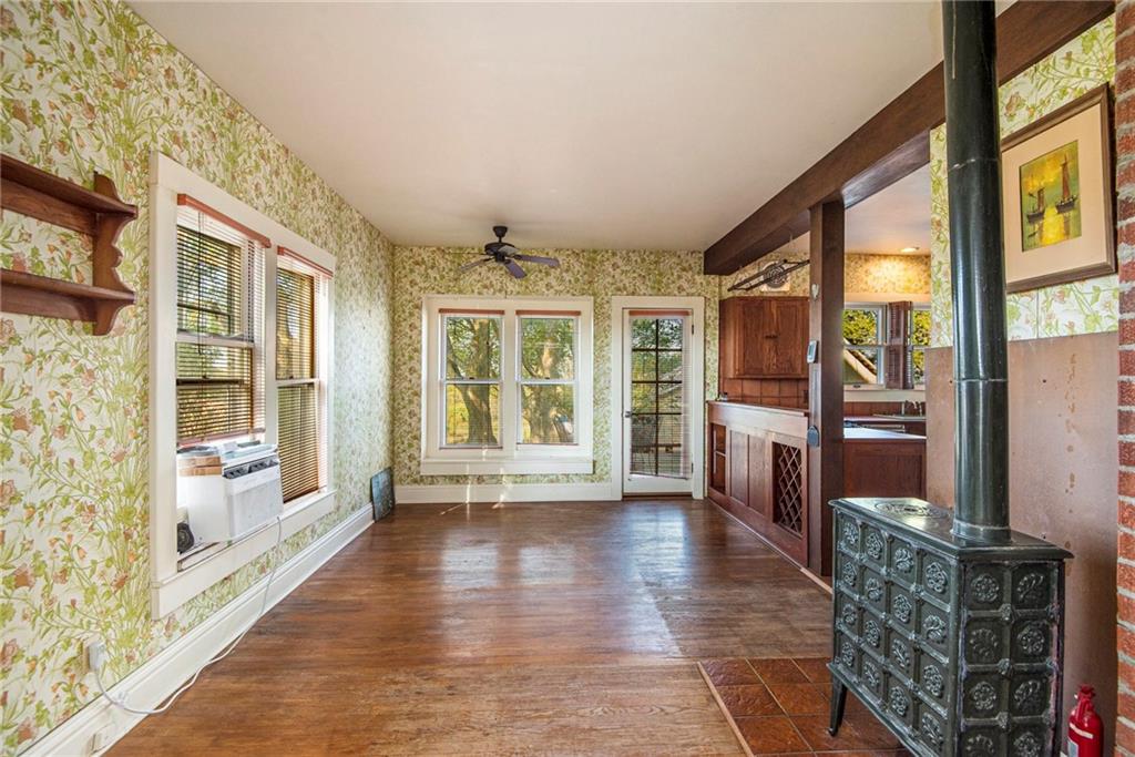 10818 S County Rd Jj Highway Property Photo 15