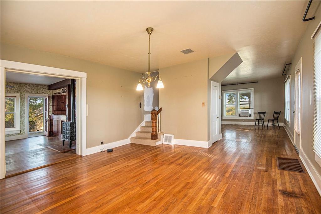 10818 S County Rd Jj Highway Property Photo 18