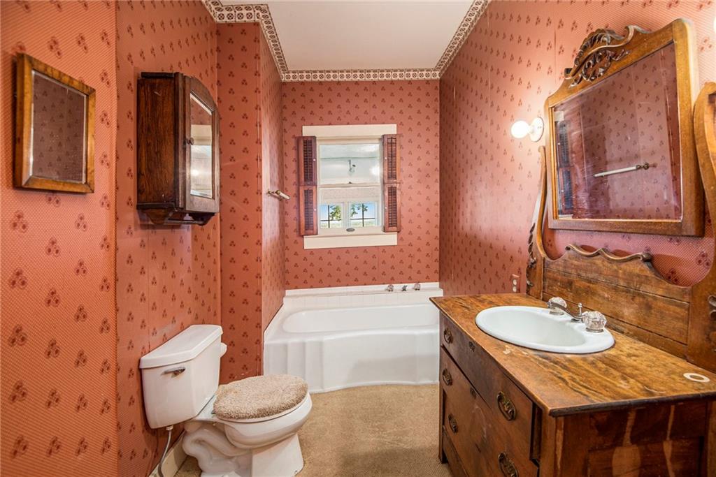 10818 S County Rd Jj Highway Property Photo 19