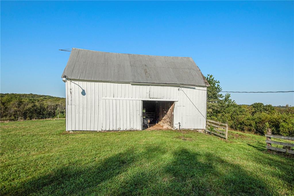 10818 S County Rd Jj Highway Property Photo 33