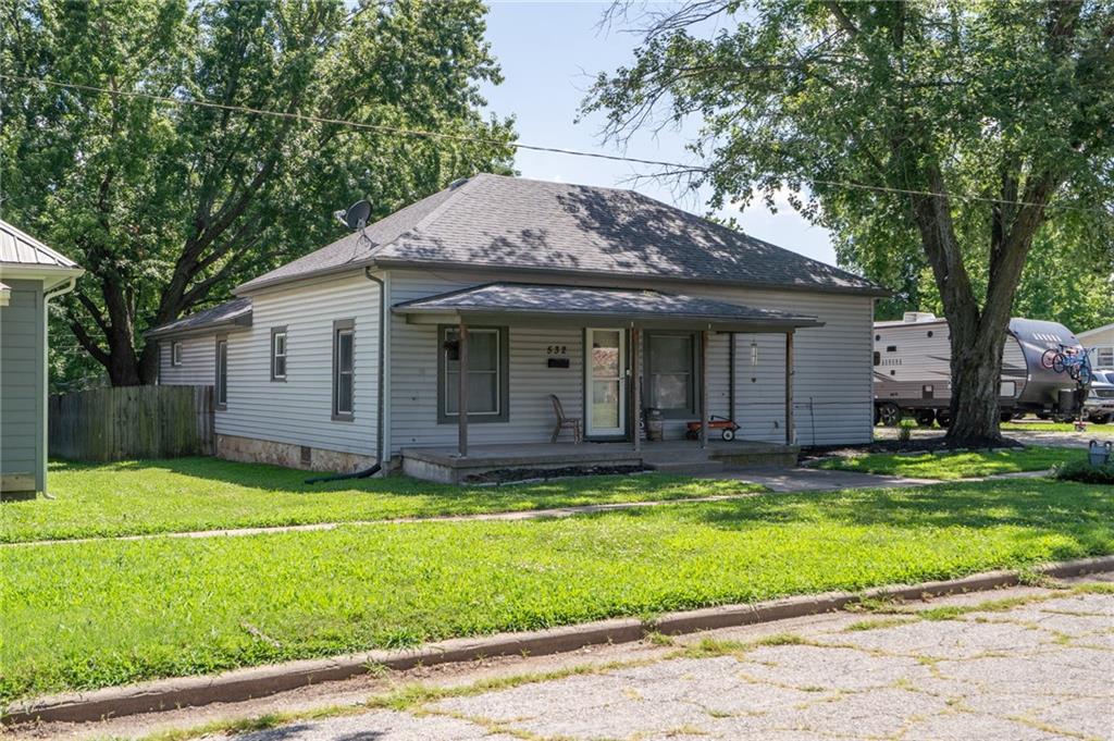 532 E 2nd Avenue Property Photo 1