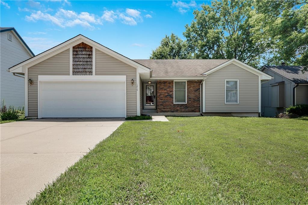 1216 Sw Huntington Drive Property Photo 1