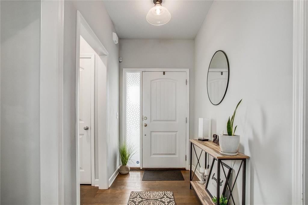 1612 March Lane Property Photo 4