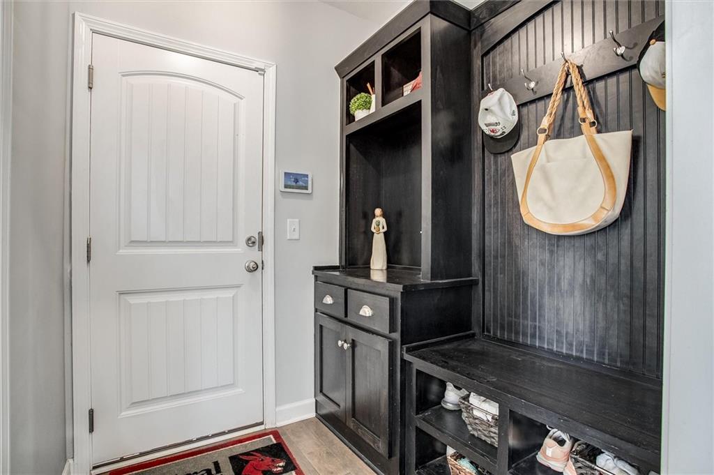 1612 March Lane Property Photo 6