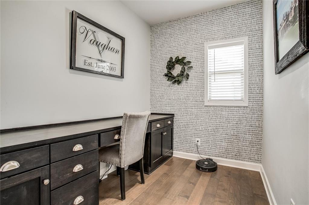 1612 March Lane Property Photo 7