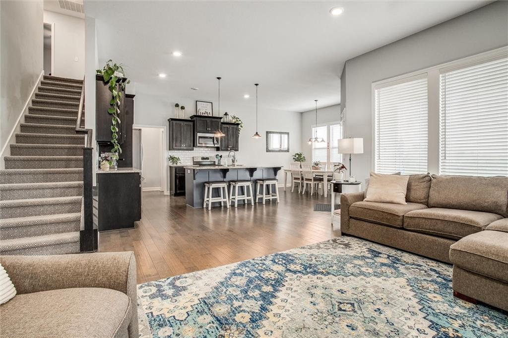 1612 March Lane Property Photo 13