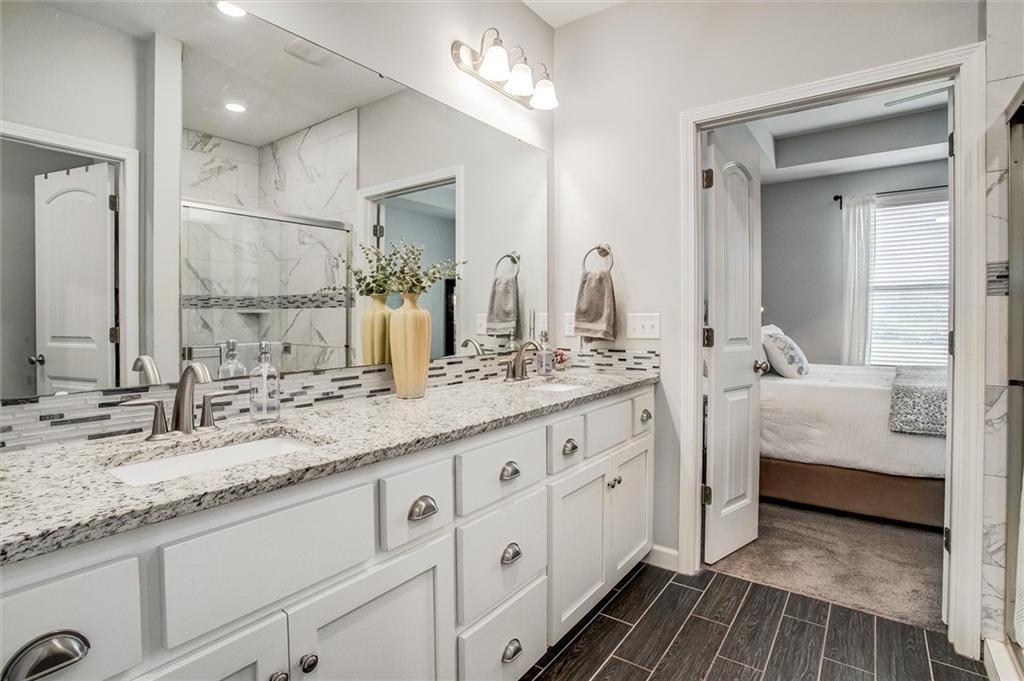 1612 March Lane Property Photo 21