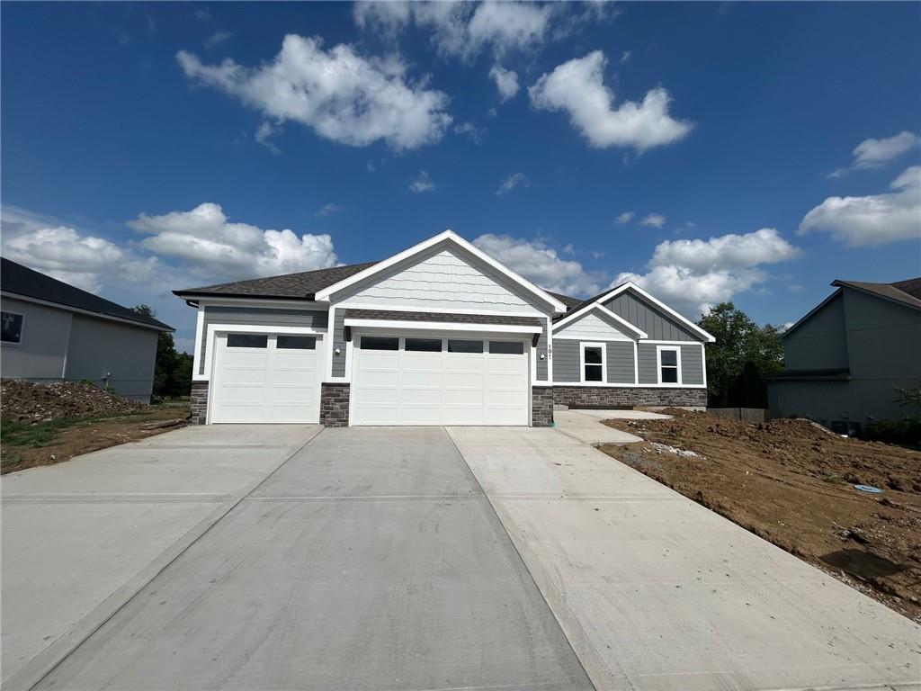 1916 Owen Drive Property Photo 1