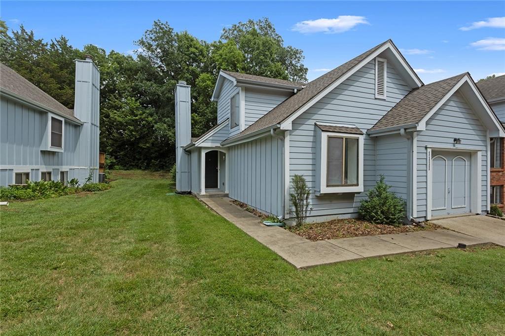 1111 N 84th Terrace Property Photo 1