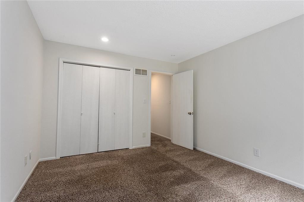 1111 N 84th Terrace Property Photo 17