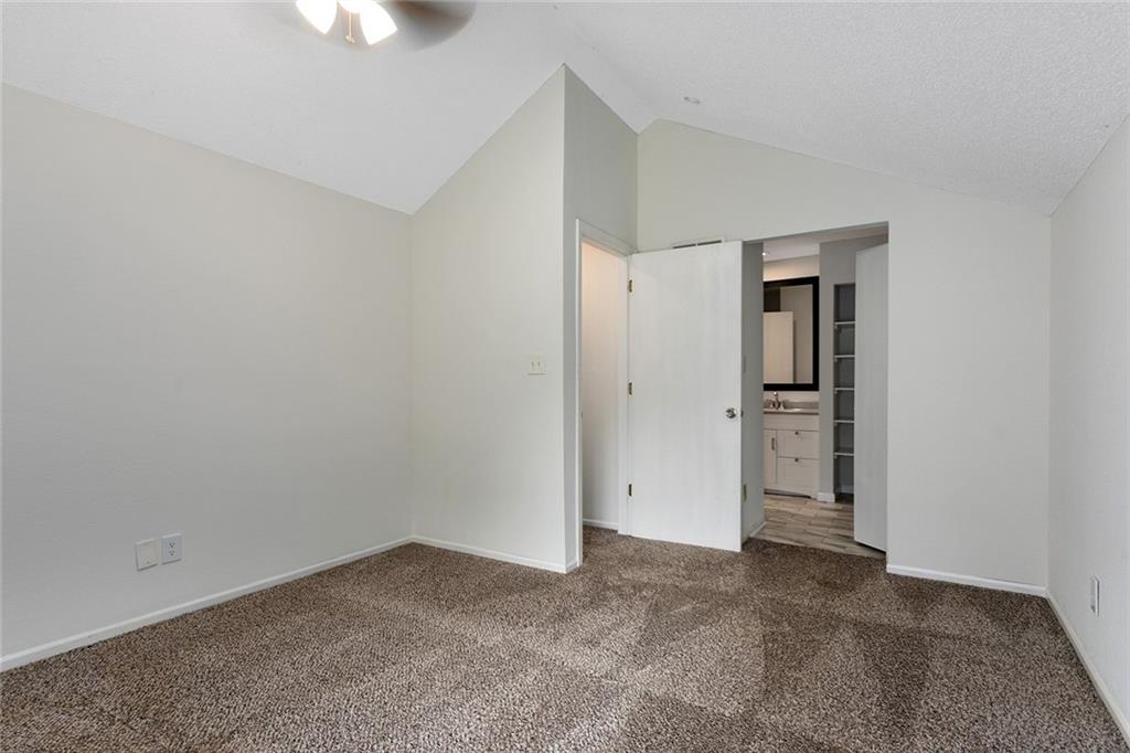 1111 N 84th Terrace Property Photo 18