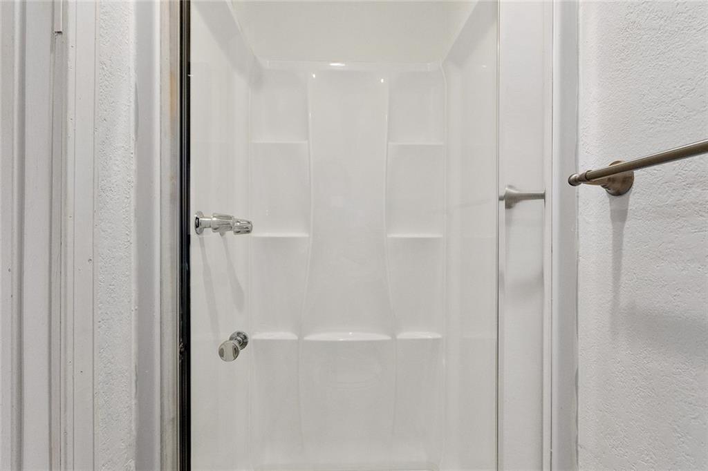 1111 N 84th Terrace Property Photo 23