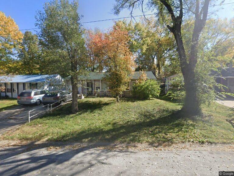 4609 N Troost Avenue