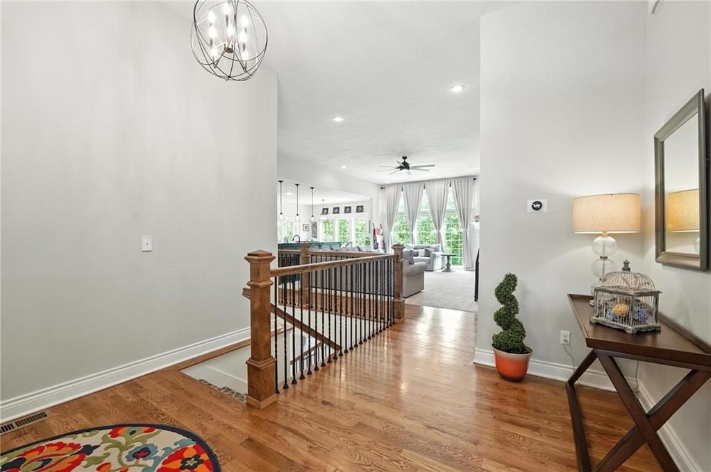 6025 Vardon Drive Property Photo 4