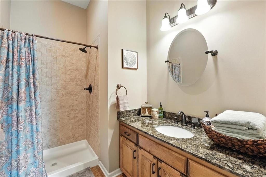 6025 Vardon Drive Property Photo 22