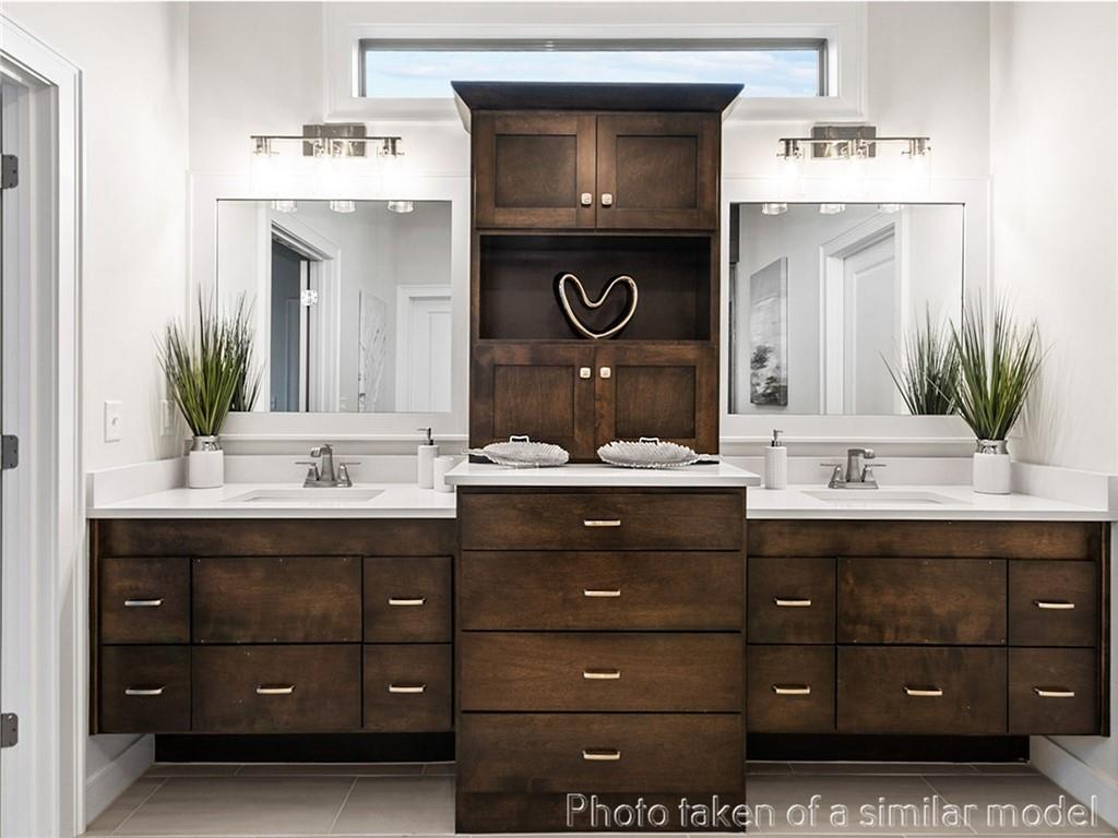 11595 S Millridge Street Property Photo 13