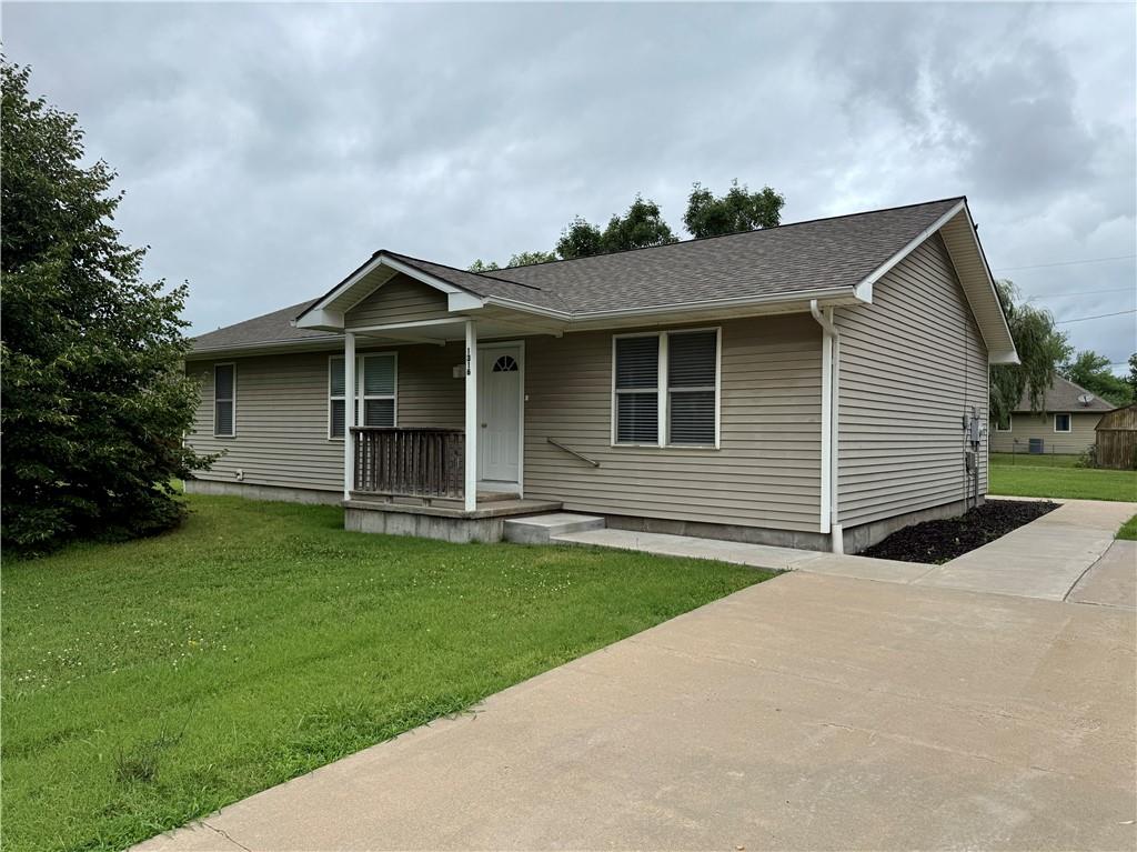 1316 Des Moines Street Property Photo 1