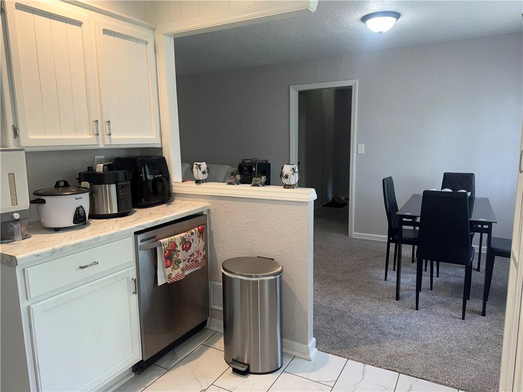 8955 E 54th Street Property Photo 11