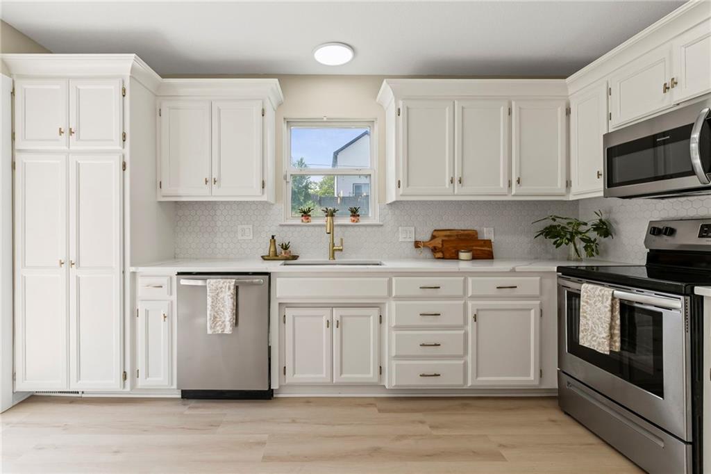 1834 Kansas Avenue Property Photo 11