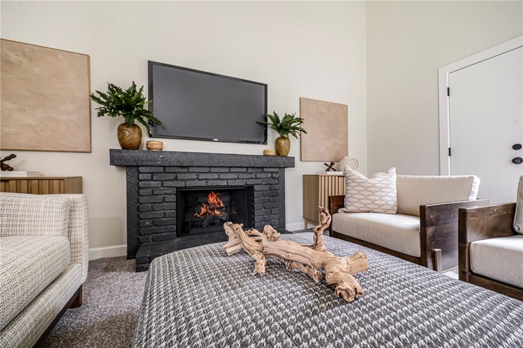 6610 Halsey Street Property Photo 6