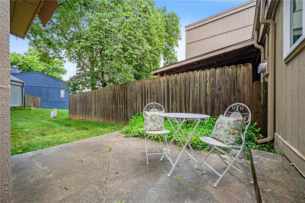 6610 Halsey Street Property Photo 21