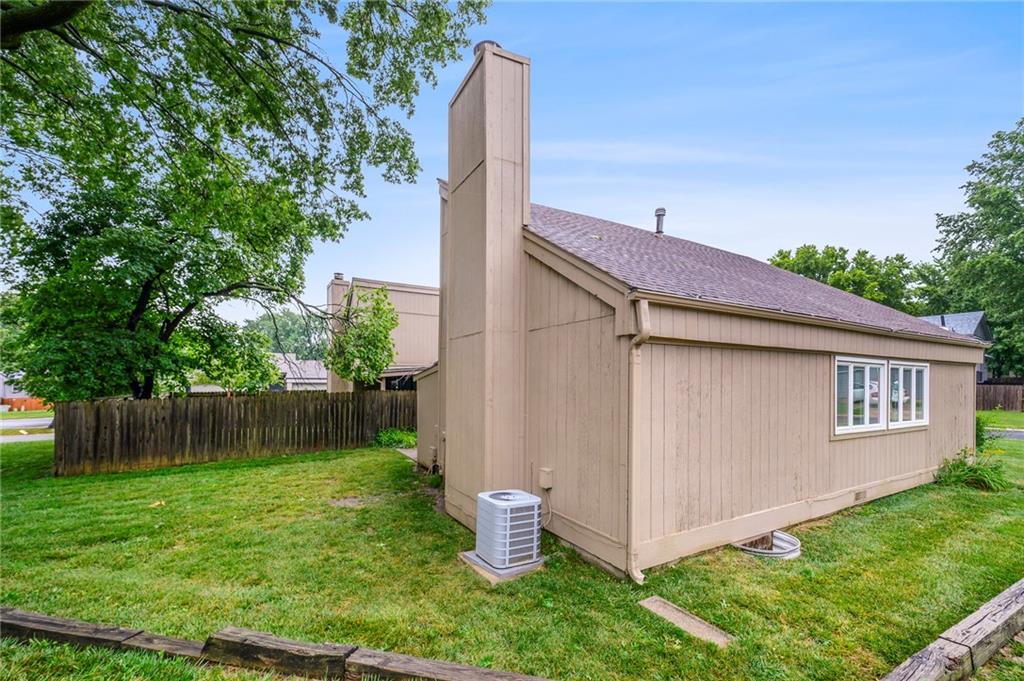 6610 Halsey Street Property Photo 22