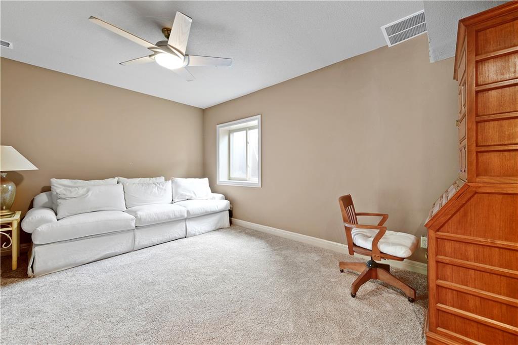 17100 Penn Court Property Photo 24