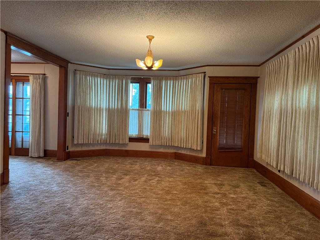 111 E Nodaway Street Property Photo 8